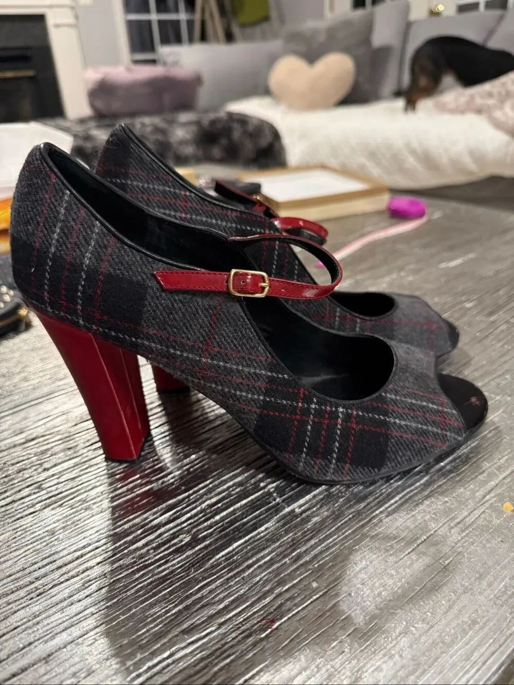 Steve Madden Cherish Red Heel Peep Store Gray Plaid Y2K Pump sz 10 EUC